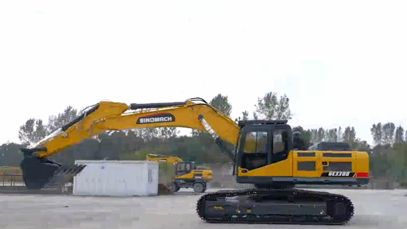 حفّارة مجنزرة GE330D